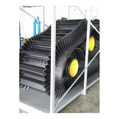 acheter Surface non travaillée 0 mm-4,5 mm Cintures de convoyeur inclinées à câbles en acier pour poudre et matériaux granulaires online manufacture
