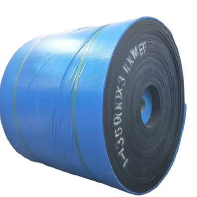 bande de conveyeur résistante à la chaleur noire épaisse de 8mm ST2000