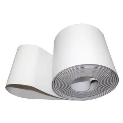 Bandes de conveyeur en caoutchouc de couverture de 3 plis EP250 blanc pour industriel